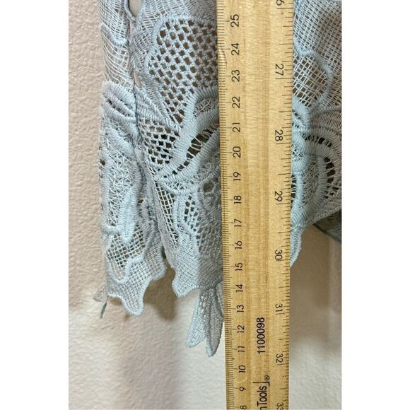 ASTR The Label Short Sleeve V-Neck Lace Short Romper Women's XS - Picture 8 of 10